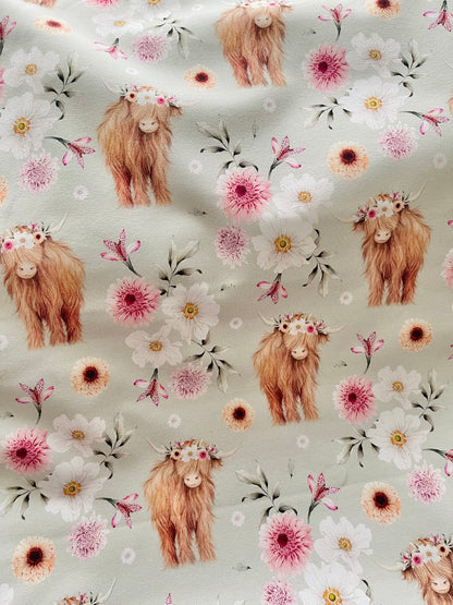 Highland cow floral (in stock)